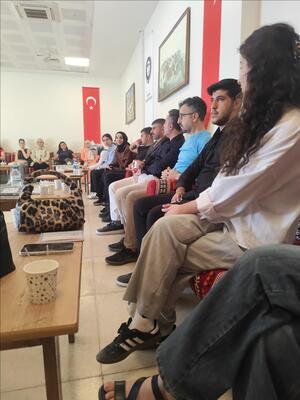 sosyoloji-kulubu-yeni-doneme-cay-etkinligiyle-basladi